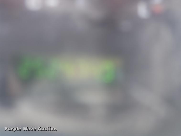 image for item DH9613 2004 Ford E350 Super Duty utility van