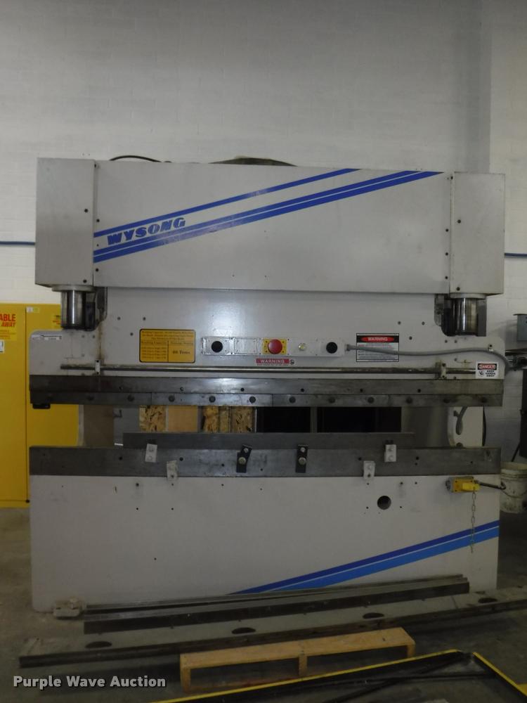 image for item DJ9243 Wysong MTH60-96 sheet metal brake