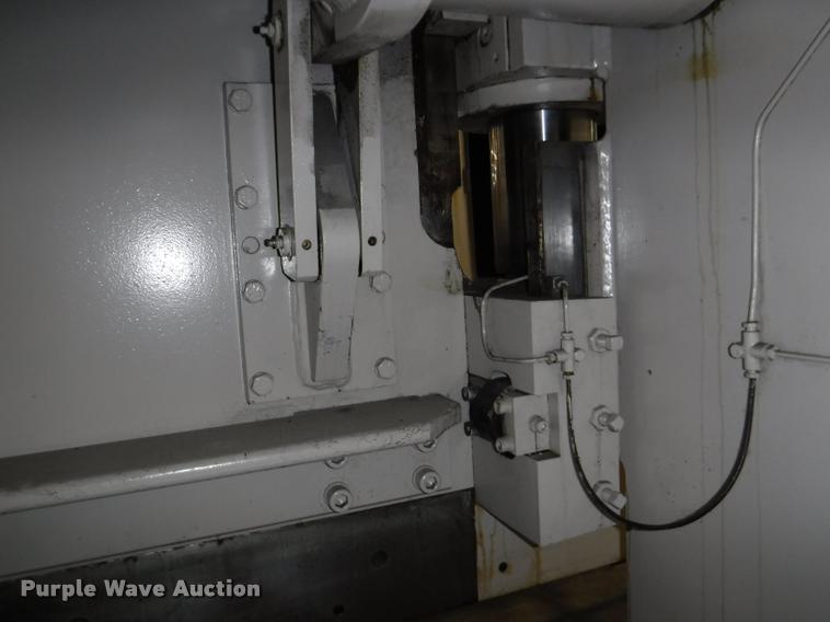 image for item DJ9243 Wysong MTH60-96 sheet metal brake