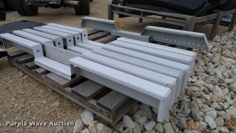 image for item DJ9988 (7) utility bed bumpers