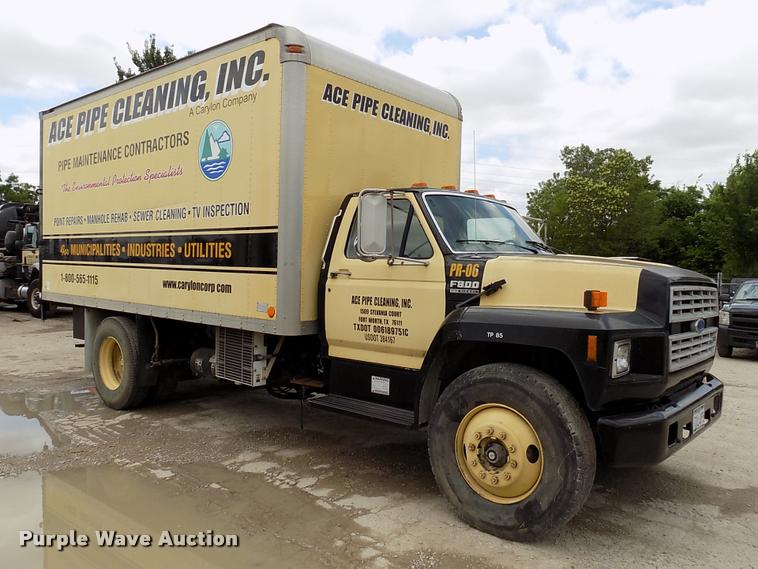 image for item DK9990 1993 Ford F800 box truck