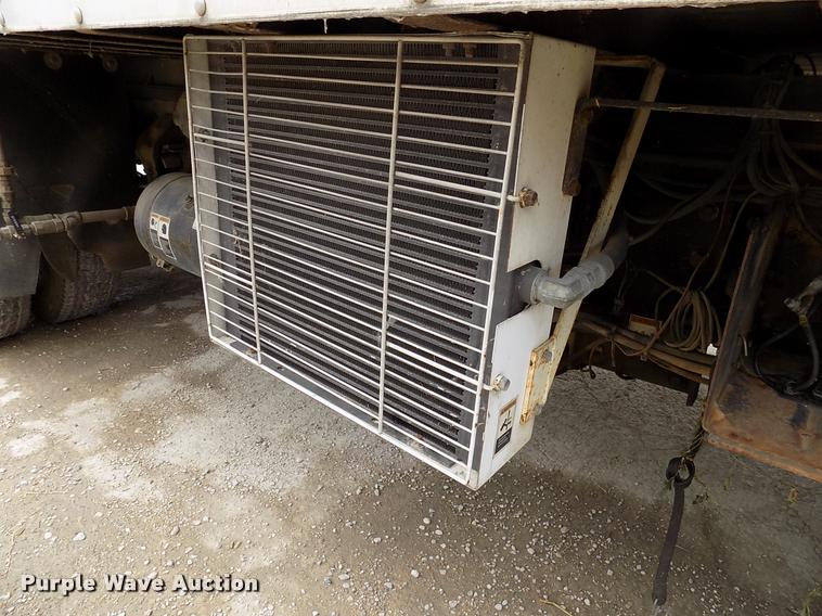 image for item DK9990 1993 Ford F800 box truck