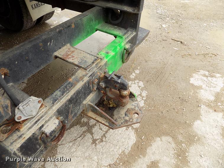 image for item DK9990 1993 Ford F800 box truck