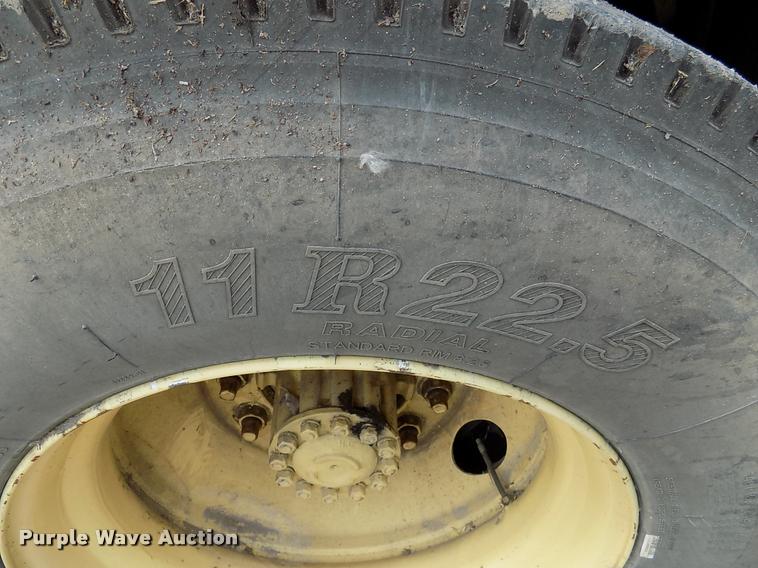 image for item DK9990 1993 Ford F800 box truck