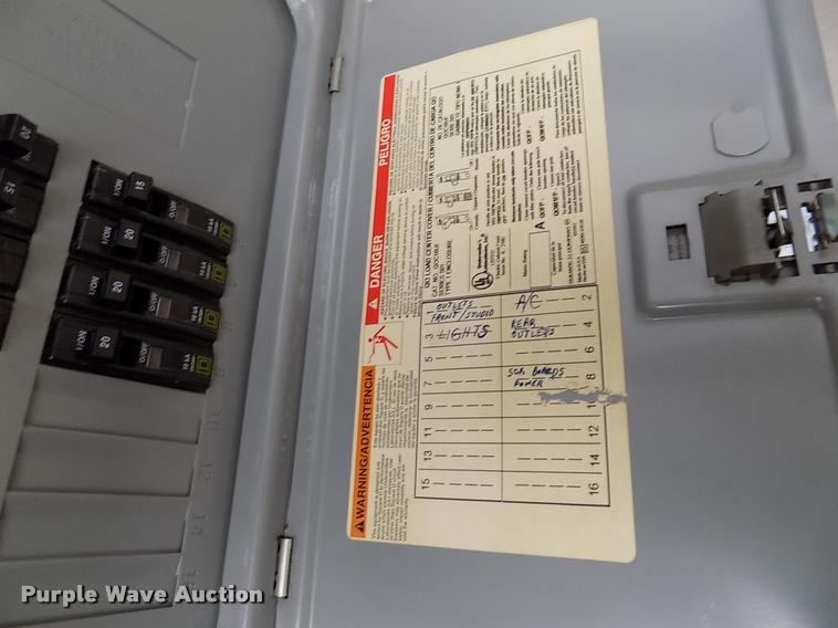 image for item DK9990 1993 Ford F800 box truck