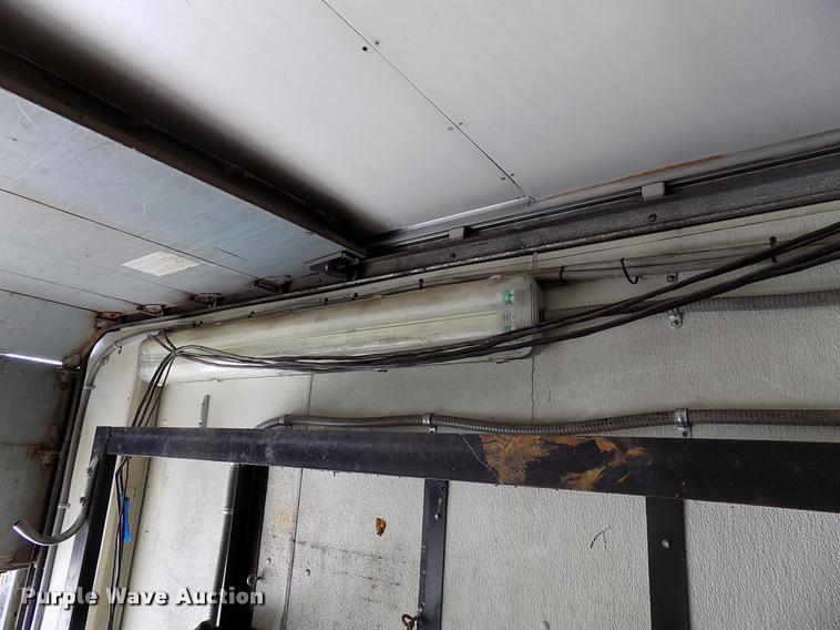 image for item DK9990 1993 Ford F800 box truck