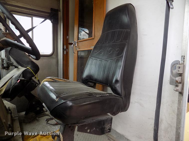 image for item DK9992 1998 Chevrolet P30 delivery truck