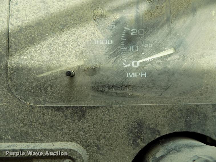 image for item DK9992 1998 Chevrolet P30 delivery truck