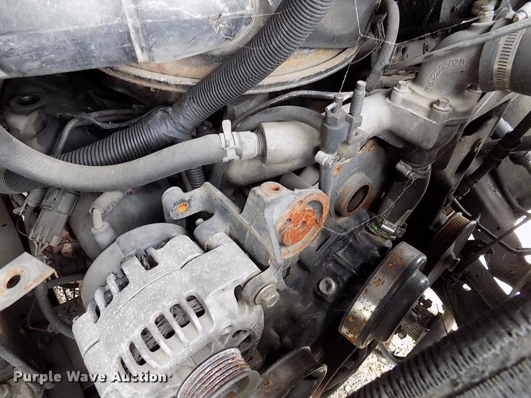 image for item DK9992 1998 Chevrolet P30 delivery truck