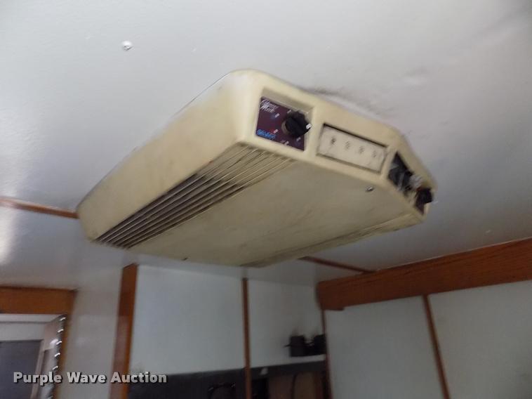 image for item DK9992 1998 Chevrolet P30 delivery truck