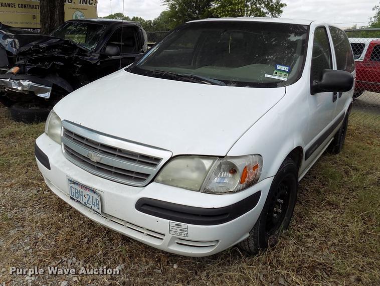 image for item DK9996 2002 Chevrolet Venture van