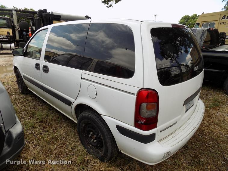 image for item DK9996 2002 Chevrolet Venture van