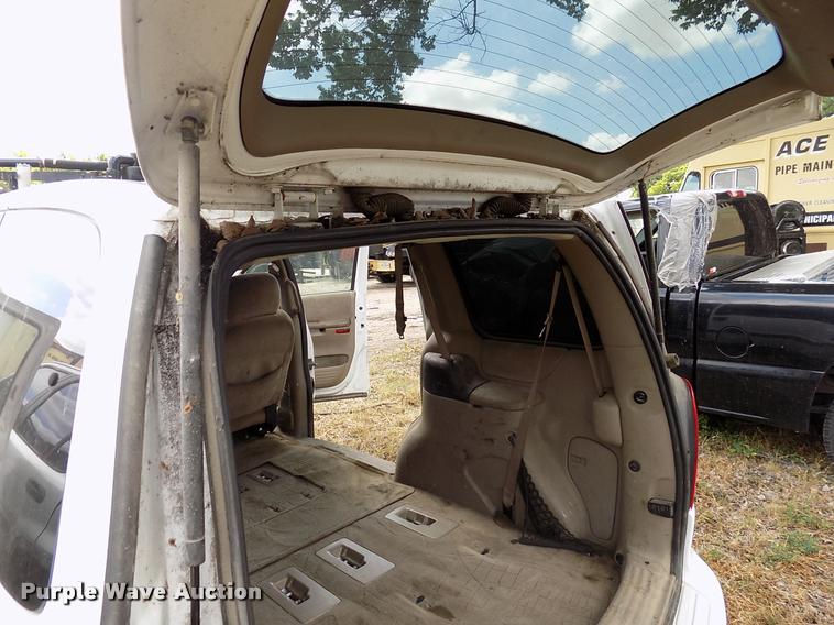 image for item DK9996 2002 Chevrolet Venture van