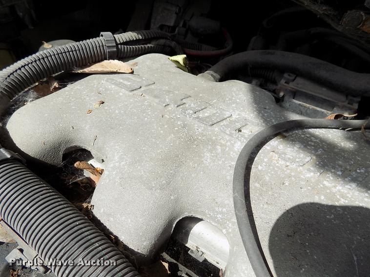 image for item DK9996 2002 Chevrolet Venture van