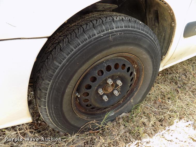 image for item DK9996 2002 Chevrolet Venture van