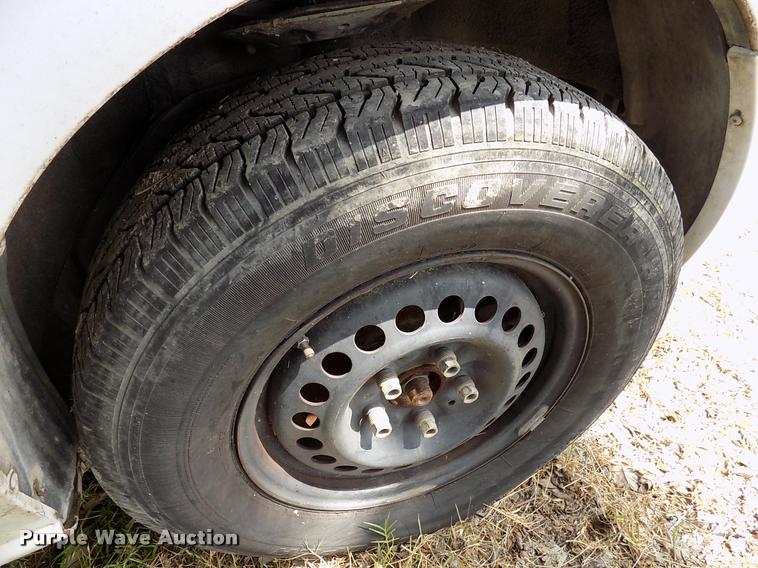 image for item DK9996 2002 Chevrolet Venture van