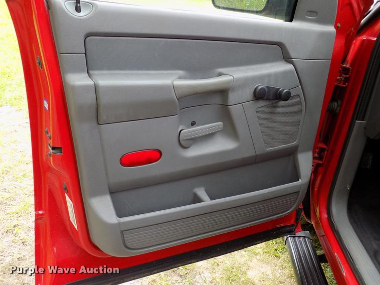 image for item DK9997 2006 Dodge Ram 3500 Quad Cab flatbed pickup truck