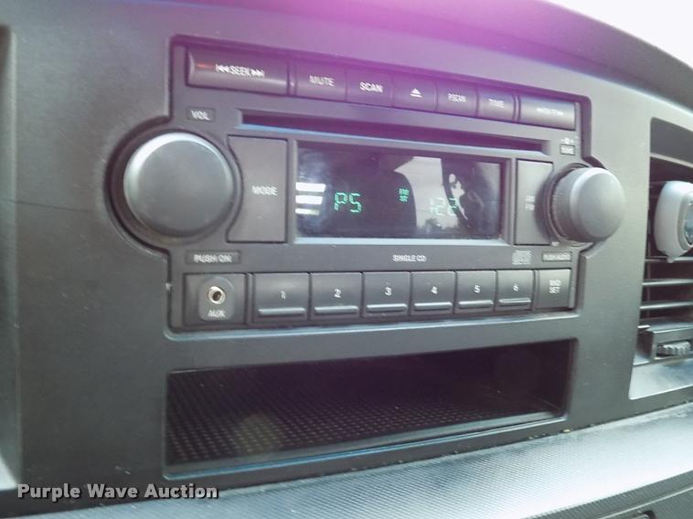 image for item DK9997 2006 Dodge Ram 3500 Quad Cab flatbed pickup truck