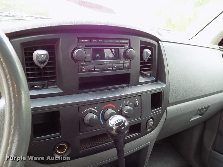 image for item DK9997 2006 Dodge Ram 3500 Quad Cab flatbed pickup truck