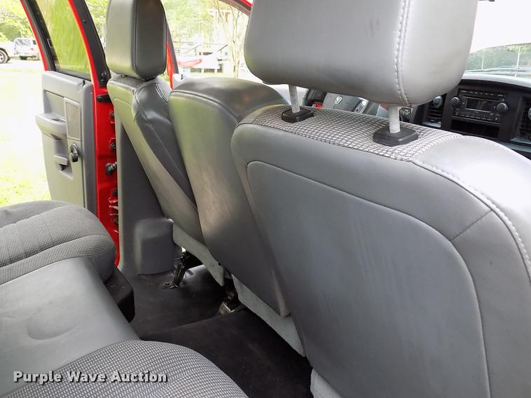 image for item DK9997 2006 Dodge Ram 3500 Quad Cab flatbed pickup truck