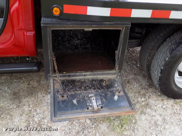 image for item DK9997 2006 Dodge Ram 3500 Quad Cab flatbed pickup truck