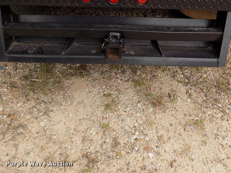 image for item DK9997 2006 Dodge Ram 3500 Quad Cab flatbed pickup truck