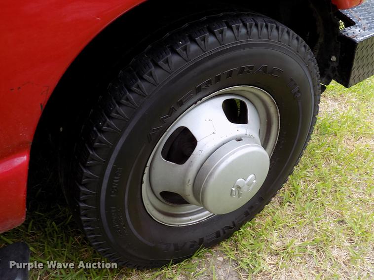 image for item DK9997 2006 Dodge Ram 3500 Quad Cab flatbed pickup truck