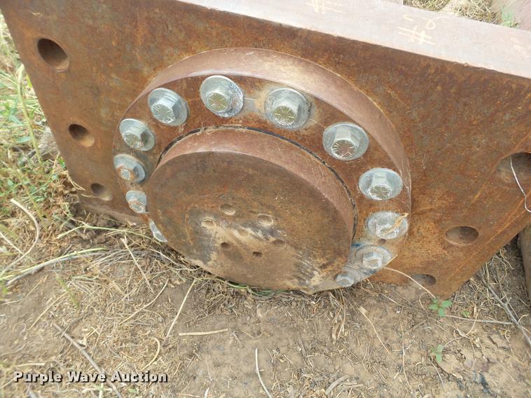 image for item DL9106 (2) cotton bale press cylinders