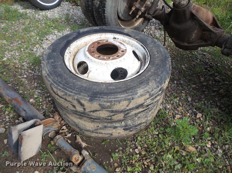 image for item DL9685 Rear axle with dual tires and wheels