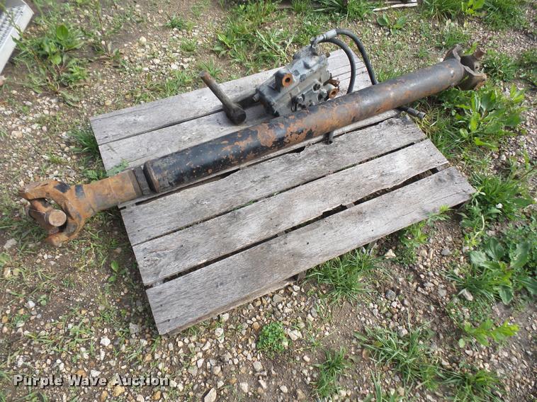 image for item DL9686 Truck parts