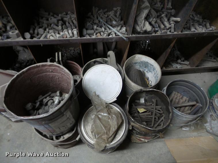 image for item DL9725 Bolt bin