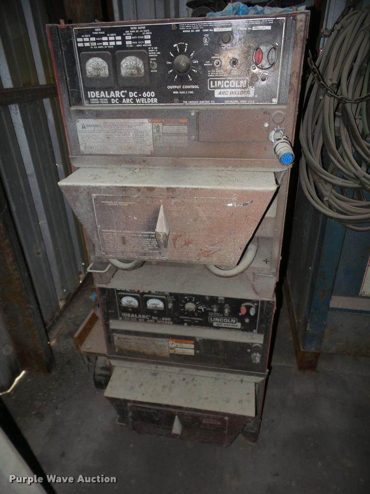 image for item DL9726 (3) welders and wire feed units