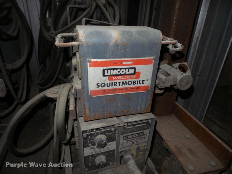 image for item DL9726 (3) welders and wire feed units