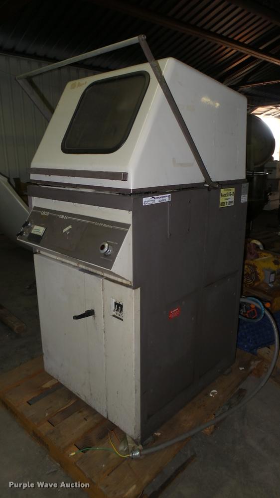 Leco CM24 cutoff machine in Wichita, KS Item DO9575 sold Purple Wave