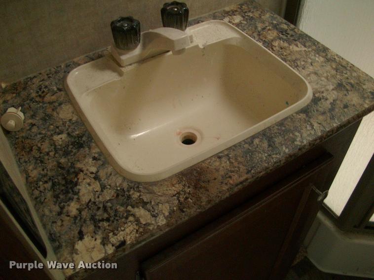 image for item DP9309 2016 Keystone Hideout camper