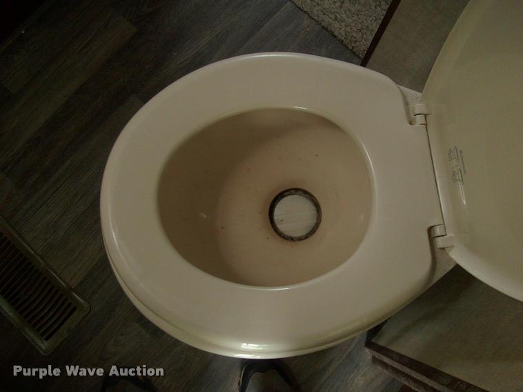 image for item DP9309 2016 Keystone Hideout camper