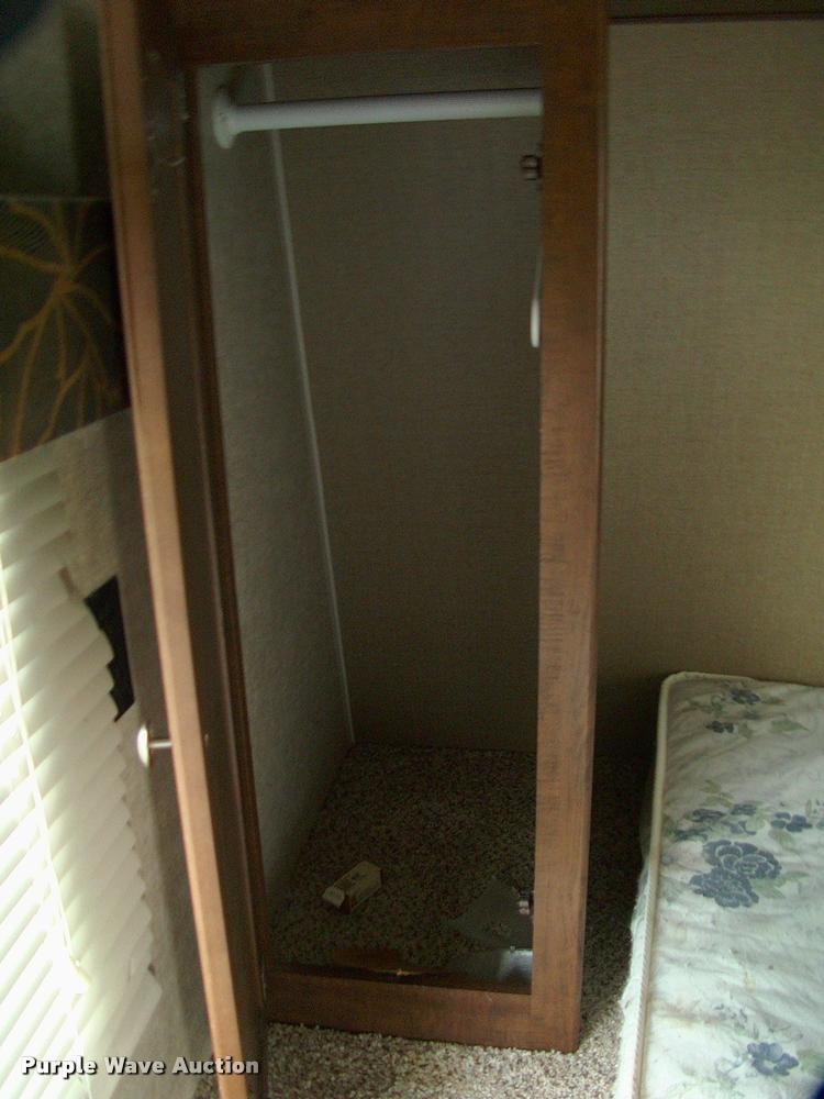 image for item DP9309 2016 Keystone Hideout camper