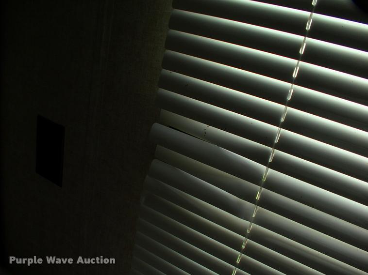 image for item DP9309 2016 Keystone Hideout camper