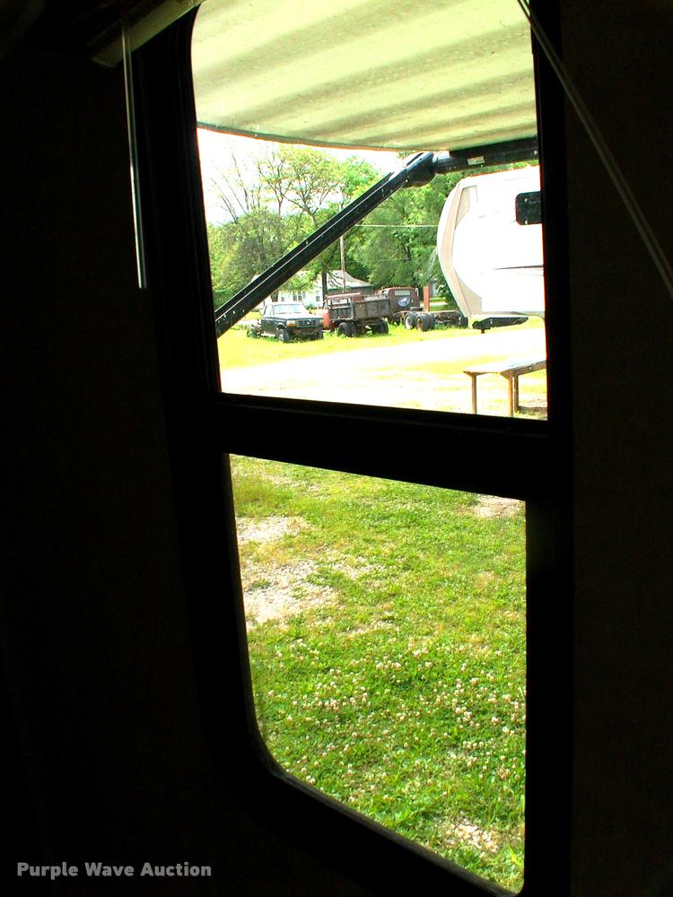 image for item DP9309 2016 Keystone Hideout camper