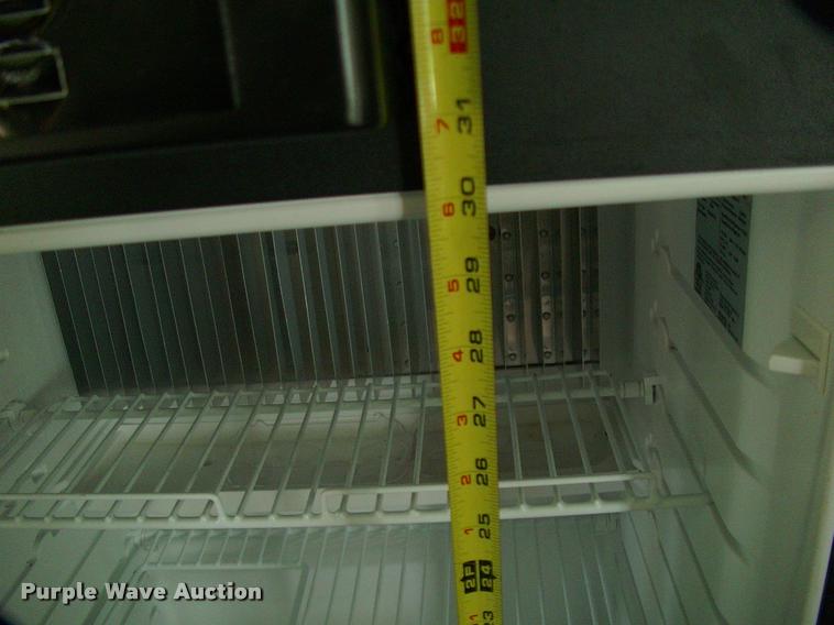 image for item DP9309 2016 Keystone Hideout camper