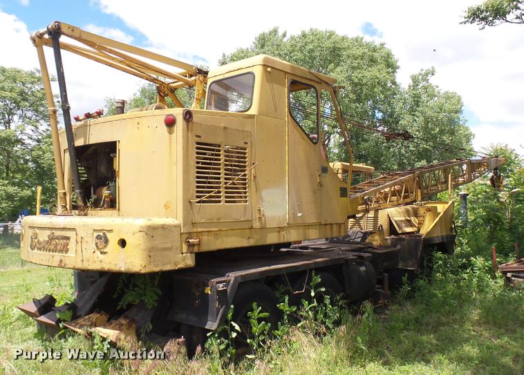 image for item DQ9015 1970 Bantam T-350 truck crane