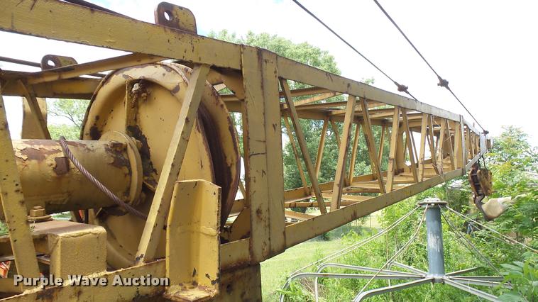 image for item DQ9015 1970 Bantam T-350 truck crane