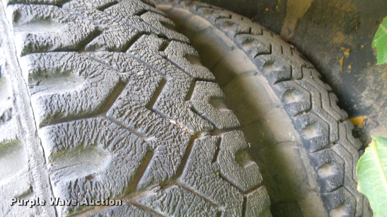 image for item DQ9015 1970 Bantam T-350 truck crane