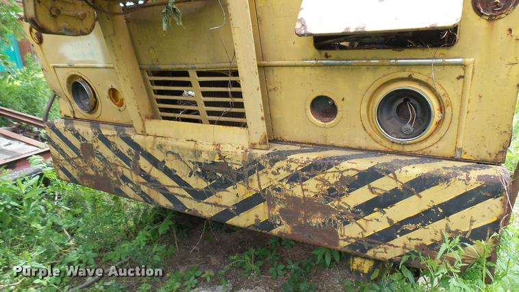 image for item DQ9015 1970 Bantam T-350 truck crane