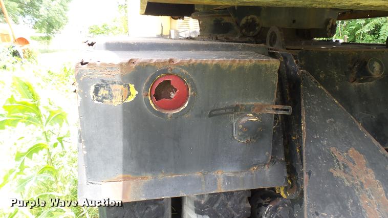 image for item DQ9015 1970 Bantam T-350 truck crane