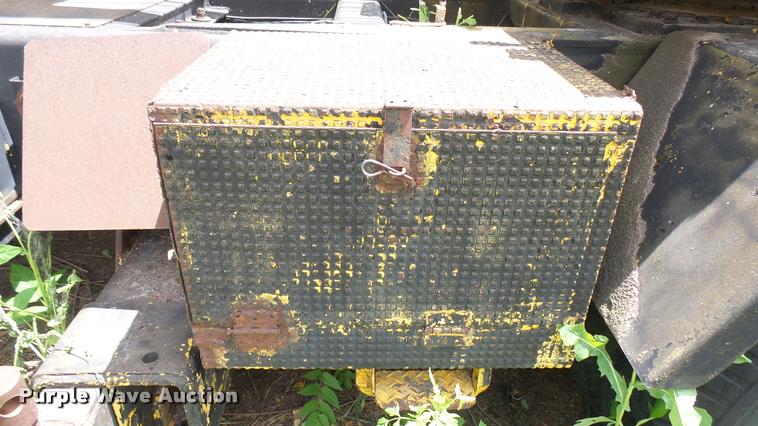 image for item DQ9015 1970 Bantam T-350 truck crane