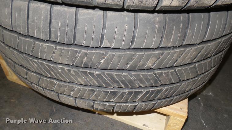 image for item DQ9026 (4) Goodyear P275/55R20 tires