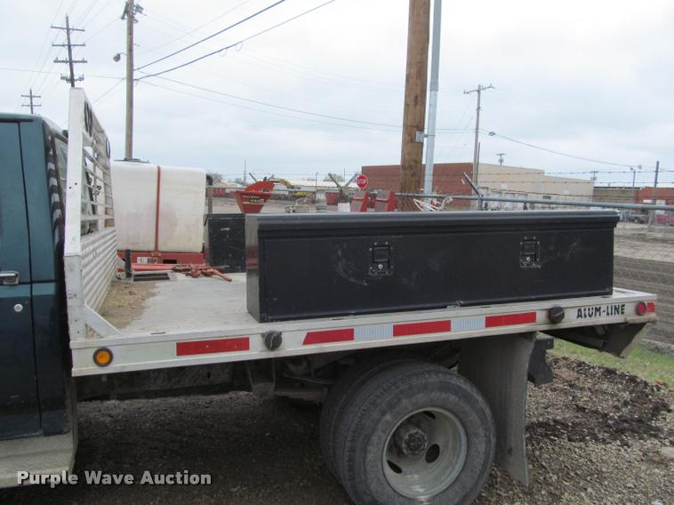 image for item J2554 1996 Ford F450 Super Duty flatbed truck