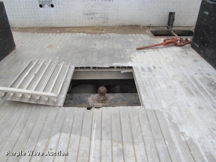 image for item J2554 1996 Ford F450 Super Duty flatbed truck