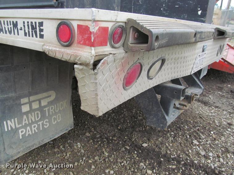 image for item J2554 1996 Ford F450 Super Duty flatbed truck